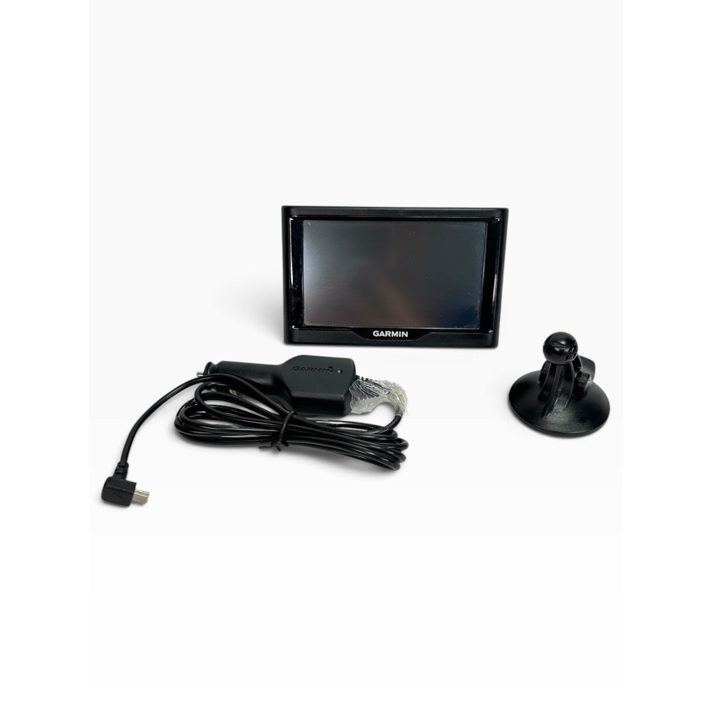 Garmin Nuvi 57 GPS Navigator Bundle  Black 5 Inch Touchscreen Mount Tested/Works